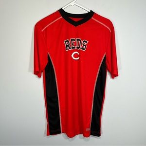 Cincinnati Reds Shirt Adult Medium Red Black MLB Baseball Logo VNeck Lightweight
